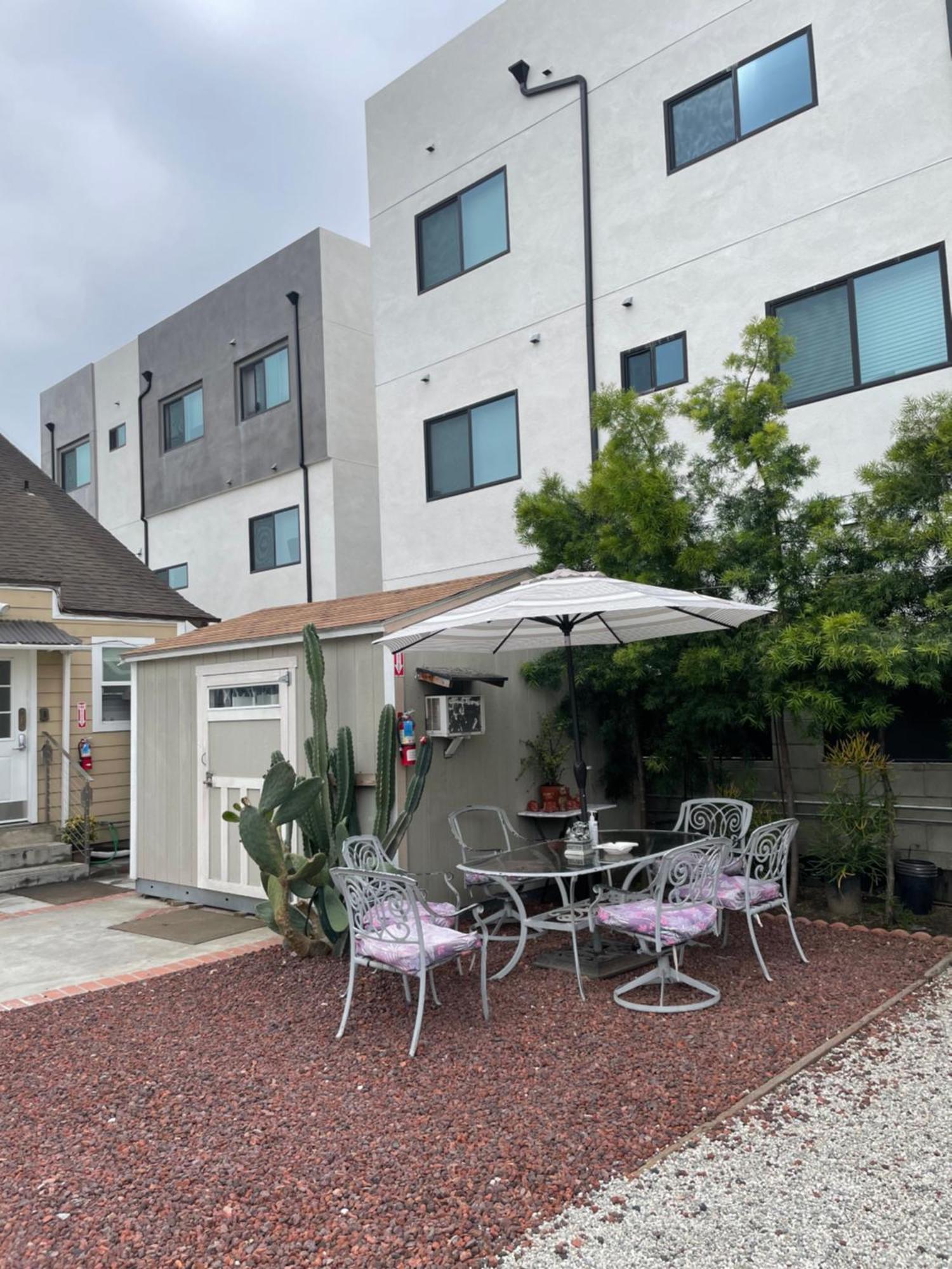 Small Private La Bedroom W Wifi - Private Fridge - Ac Near Usc - Exposition Park - Usc Memorial Coliseum - Banc Of California Bmo Stadium - Downtown Los Angeles Dtla - University Of Southern California Usc!!! Exterior foto